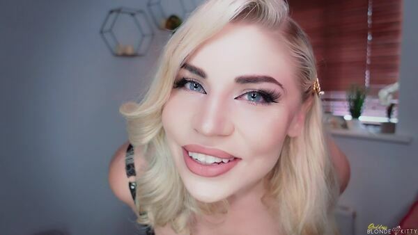 Goddess Blonde Kitty – Prove Your Use – Face Goddess