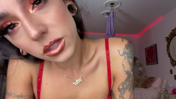 Misswhip — Beauty SPITS All Over You w Sexy Mouth