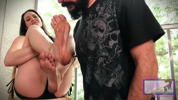 Filthy Foot Worship — Barefoot Academy