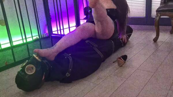 Mistress Karino — This Is A Very Good Time To Put My Slave In A Sack — Foot domination